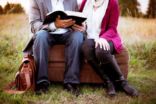 stocksnap-people-2604165