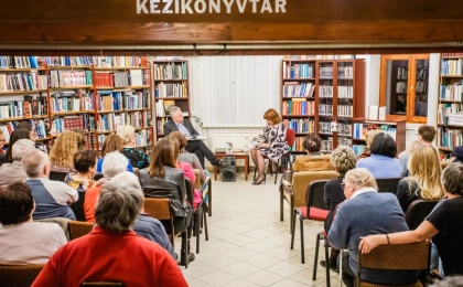 konyvtar